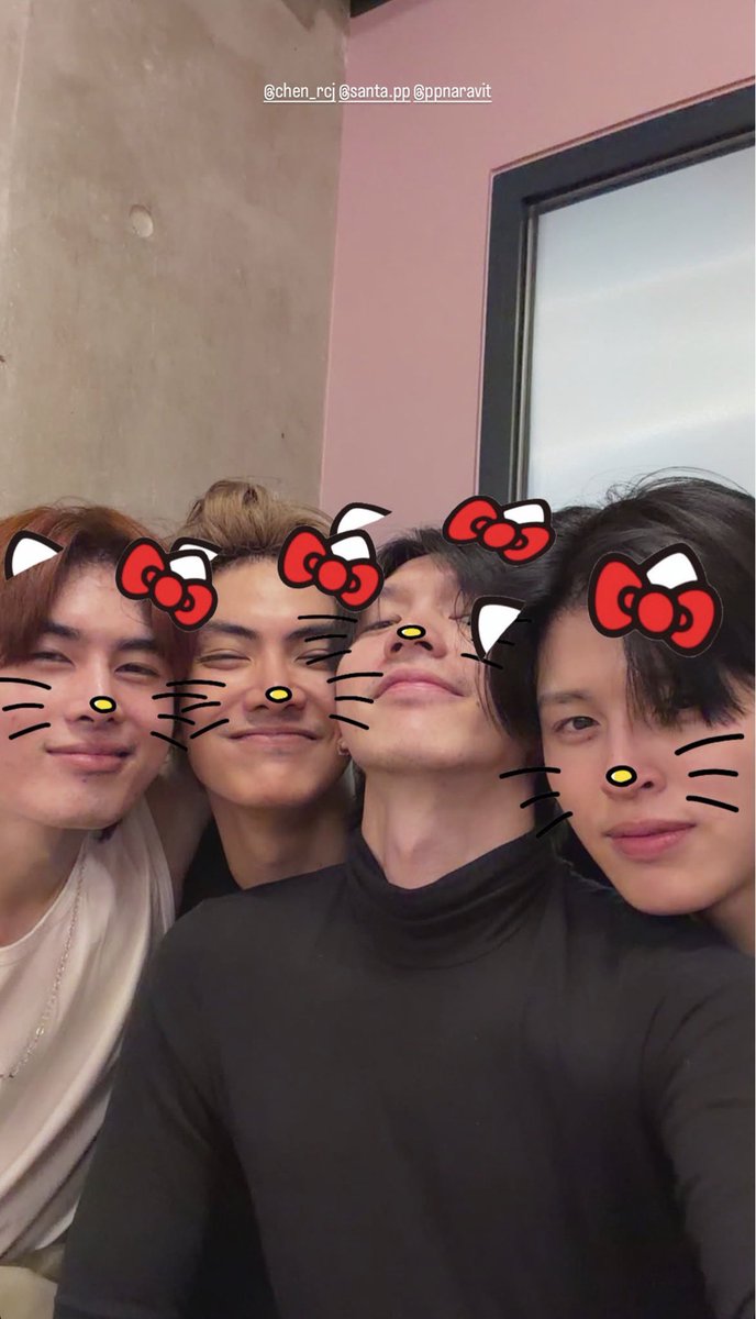 daokluen's tweet photo. OMG JASPER UPDATE!!! THEY ARE SO CUTE 😭🤏🏻

#JoongArchen #จุงอาเชน #JASPER https://t.co/ueAtiTQJRj