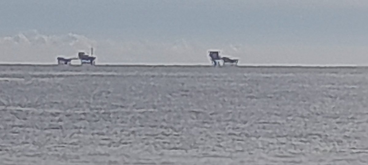 BothDeserti's tweet photo. A Ravenna ci sono 8 piattaforme che sono pozzi di metano chiusi perché i verdi di sinistra non vogliono che lo si estragga , in slovenia Quì di fronte nel mare Adriatico lo estraggono da sempre , poi i coglioni di Avs danno la colpa al governo per il caro energia !! Fanculo . https://t.co/USfaoZuYne
