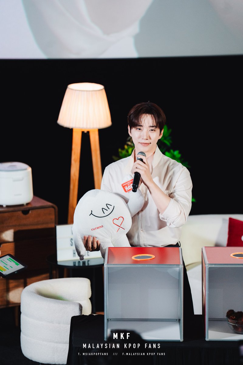 msiakpopfans's tweet photo. [📸] 261025 Exclusive Media Session with CUCKOO Global Brand Ambassador, Lee Junho.

#CUCKOO12thAnniversary #CUCKOOTOPIA2026 #SAMASAMAHealthier #이준호 #LEEJUNHO #2PM #LeeJunhoinKL #LeeJunhoinMY https://t.co/y3ccd3F5Zd