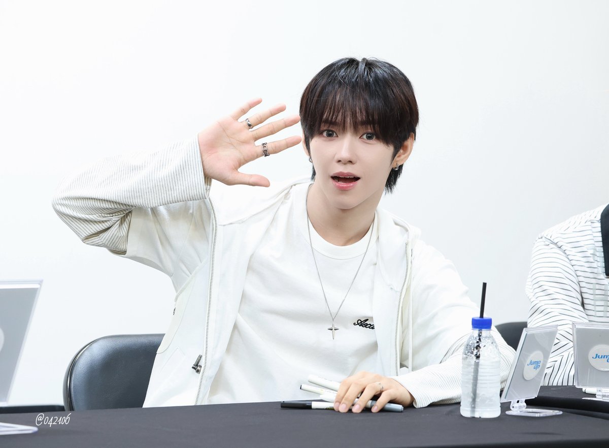 0421o6's tweet photo. 20261025

#AHOF #아홉
#JL #제이엘 https://t.co/SB7D2XnNNy