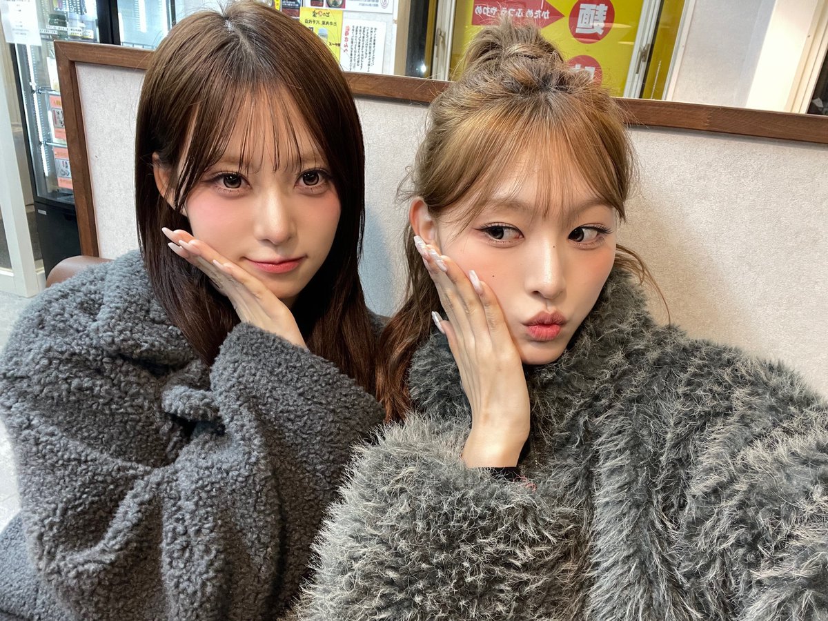 mingbbuzip's tweet photo. 260223 미나미 플챗

りぶにゃんと家系らーめん食べたにょ🍜🩷 https://t.co/VMf1is0K7x