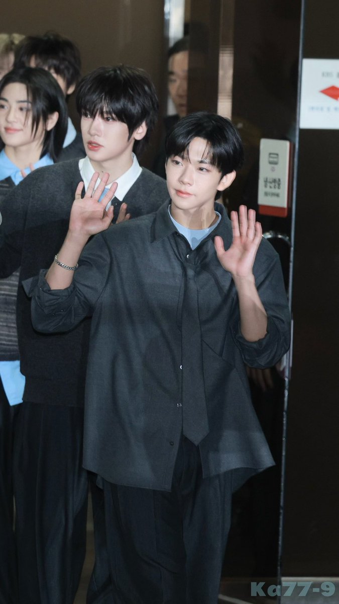 KA77_9's tweet photo. 🐰
#서하 
#SEOHA 
#seoha 
#A2OSOUL https://t.co/8TYxepm5o8