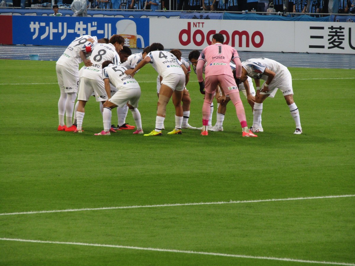 kiki_fagi's tweet photo. 川崎戦🐬
全体的に疲労を感じつつ毎度流れを変えてくれる神谷さん流石だなと🗽

そしてそしてブロちゃん！！変わらぬクオリティと優しさ⸜( ◡̈ )⸝
いつでも岡山に帰ってきていいからね！！？これからも応援してます🫶🏻ビックラブ🫶🏻

#ファジアーノ岡山
#岡山サポ川崎遠征
#スベンドブローダーセン https://t.co/wLCnjnQJ2x