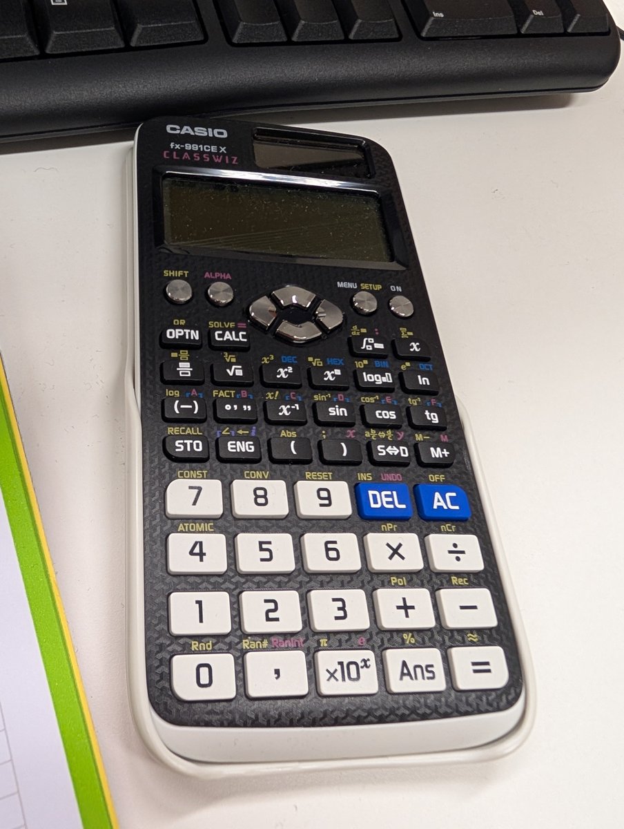 ArcyDev's tweet photo. Devs, when did you last use a calculator? https://t.co/cd6FyBzxo7