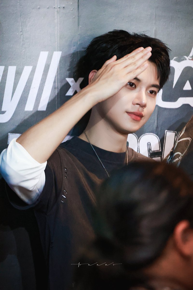 yyyyinft's tweet photo. 𝟮𝟲.𝟭𝟬.𝟮𝟱

😇😇

YinxShane ANWYLL at SIAMCENTER
#YinxShaneTheRockyRiot 
#yinyin_anw @yinyin_anw https://t.co/ISng00sLzc