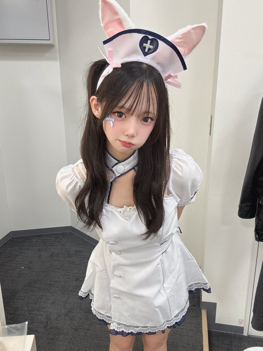 Nao_LM_'s tweet photo. アイコレ♡ハロウィンパーティー2026SP

ありがとうございましたー！！！！
仮装1つ目はナースうさぎちゃんでした！！🐰💞
可愛かったですか？^^♡

新カバー曲もお披露目できてとても満足です✨🐥
これからもっともっと成長したるなむん楽しみにしててね https://t.co/l8mUod28ha