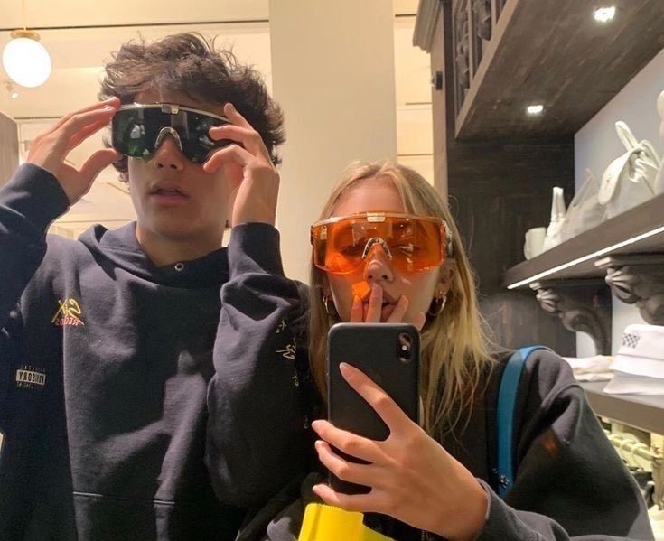 masumcocukzero's tweet photo. 𓆝 𓆟 𓆞 𓆝 𓆟
stupid #teoden | au

-üniversite için ev arayan öztürk kardeşler |aras-deniz| buldukları evde iki kardeşin daha yaşadığını öğrenir https://t.co/DGAxGYMcs6