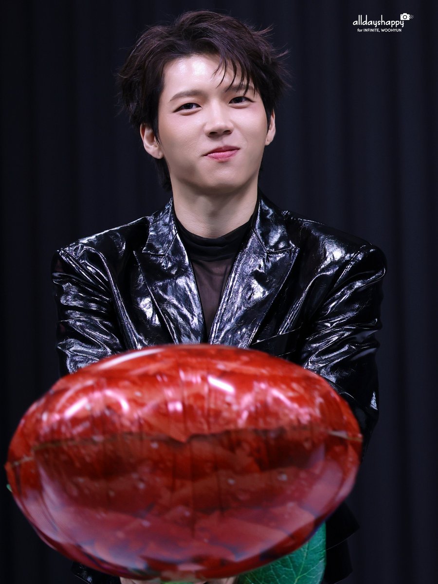 alldayshappy1's tweet photo. 261025 ์๋๋ฎค ํฌ์ฌ์ธํ๐
๐น๐น๐น๐น
#๋จ์ฐํ #NAMWOOHYUN #์ธํผ๋ํธ #INFINITE #2ndAlbum #2X8 #DEVIL https://t.co/UvkjEujget