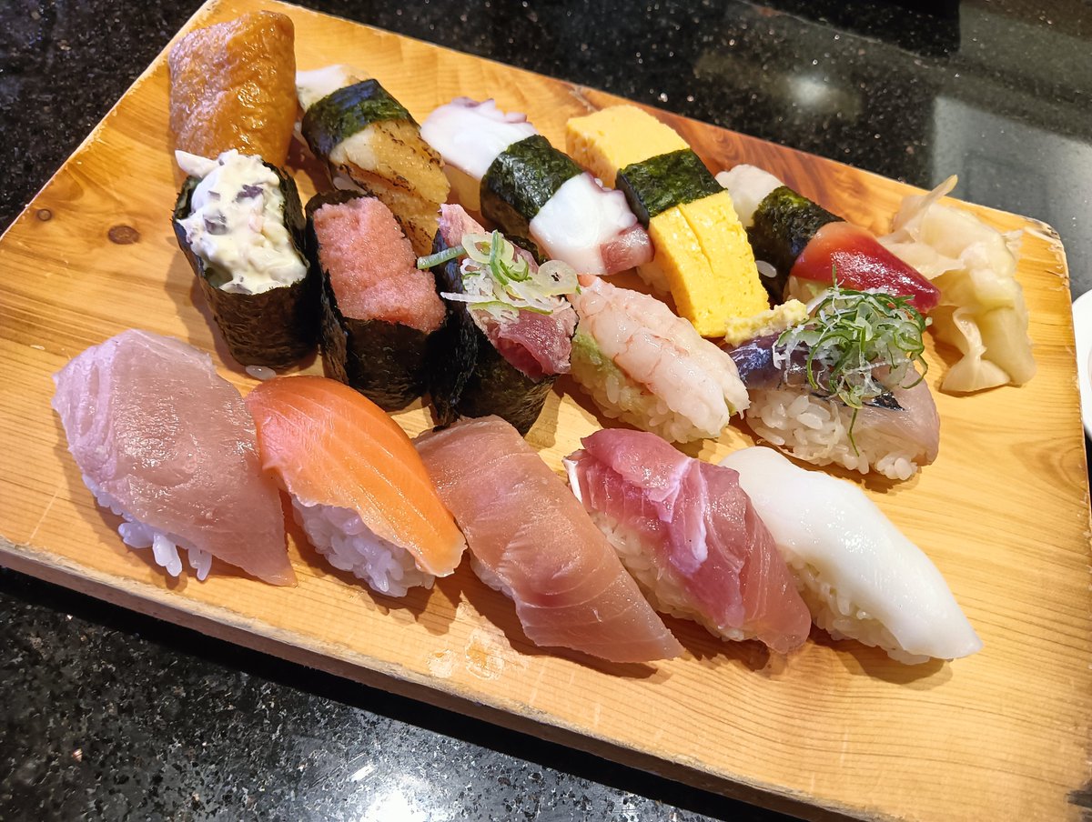 Ver2081074759's tweet photo. 富山県
番やのすし
満腹ランチ
|ωΦ*)ｺｿｰﾘ･･･ https://t.co/285AM6ECU3