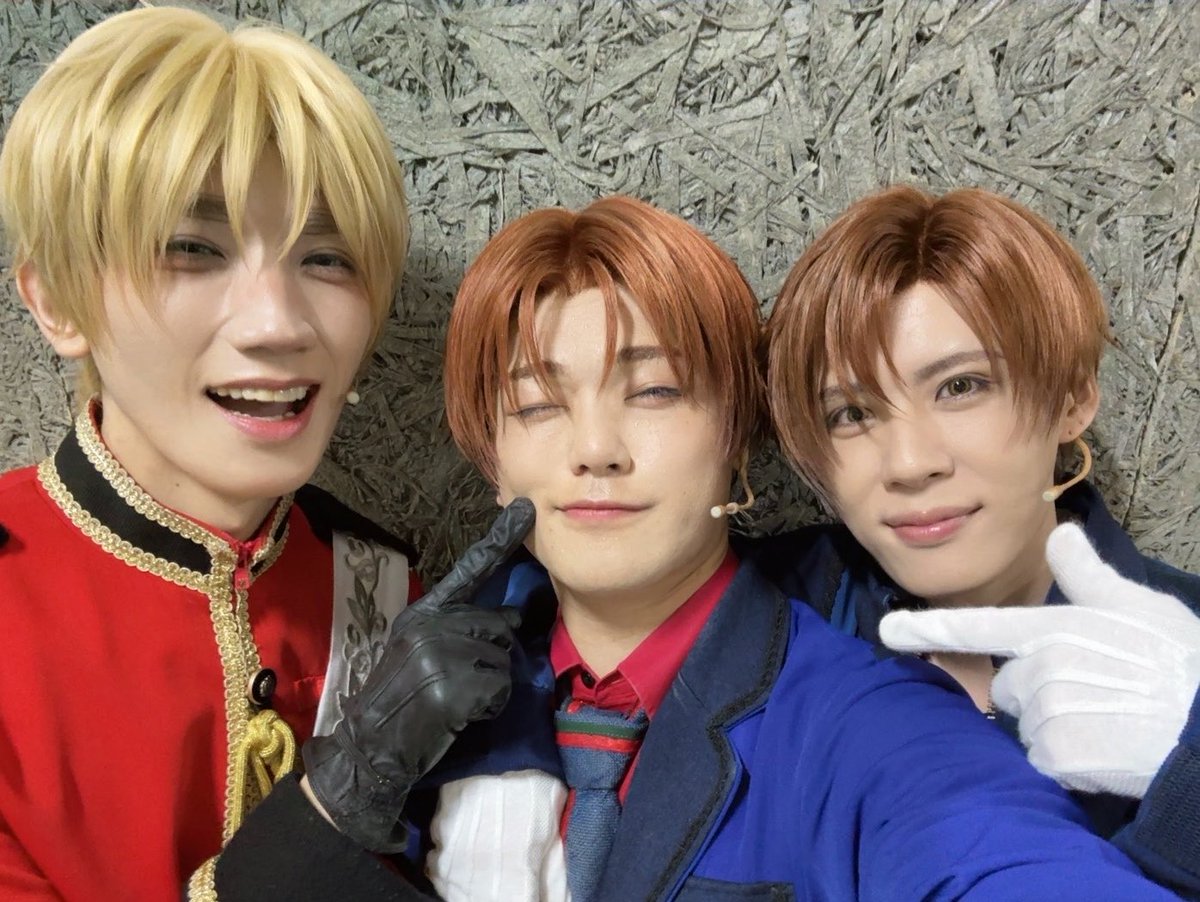 Ryoki_N0826's tweet photo. 10th Anniversary
ミュージカル
「ヘタリア〜World☆Starts〜」

大阪三日目が無事に終演しました。
ご来場いただき、誠に有難う御座いました。

あにとまゆげ。

#ヘタミュ https://t.co/qtP69BujT5