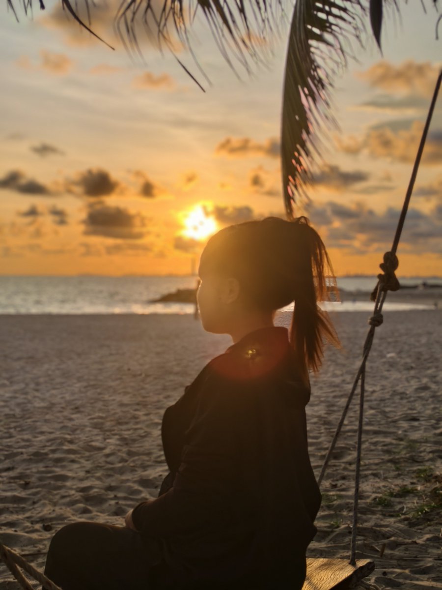 A01Netnarin's tweet photo. 🌊🌅🏝️🐷👶ท้องอยู่ใครจะสนใจ #ระยองในเมือง 4m https://t.co/3XfDLLJT2o