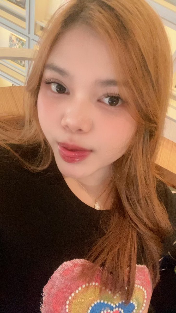 hailovyuw's tweet photo. 💋💋 https://t.co/PH05u8OM21