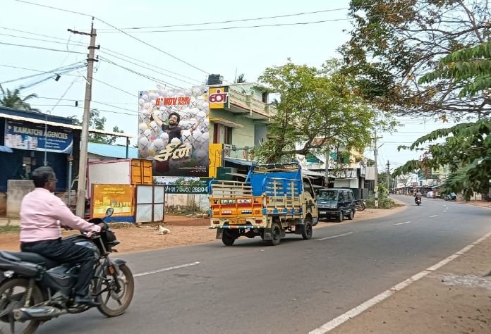 SceneTheMovie's tweet photo. We heard you! 🔥

#Scene fever is spreading across Tamil Nadu with hoardings everywhere! https://t.co/VYLxTElRPz