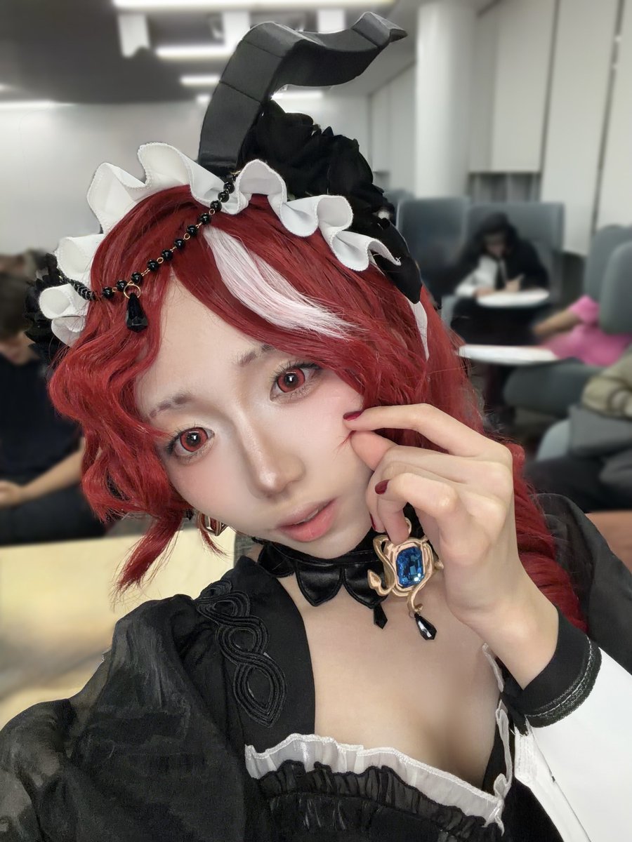 pine_frozen's tweet photo. cosplay

IdentityV / Fiona 〈 Crimson 〉
第五人格 / 赤髪の魔女 〈スカーレット〉

#IdentityVcosplay
#Fionacosplay https://t.co/mbgKK79QZF