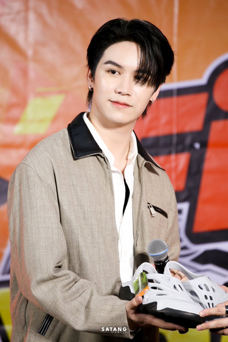 SatangFamily's tweet photo. ขอขอบคุณทาง @Addathailand ที่ให้โอกาสน้องสตางค์ @satangktp ได้มาร่วมงาน ADDA Find Your Step หวังว่าจะได้มีโอกาสร่วมงานกันอีกนะคะ 🙇🏼‍♀️

ขอบคุณทีมหน้างานและทีมหน้าจอทุกคนที่มาให้กำลังใจให้สตางค์วันนี้น้าา ไว้เจอกันใหม่งานหน้านะคะ 🏡🩵

 SATANG STEPPING WITH ADDA
#ADDAxSatang https://t.co/tEy06nHEcm