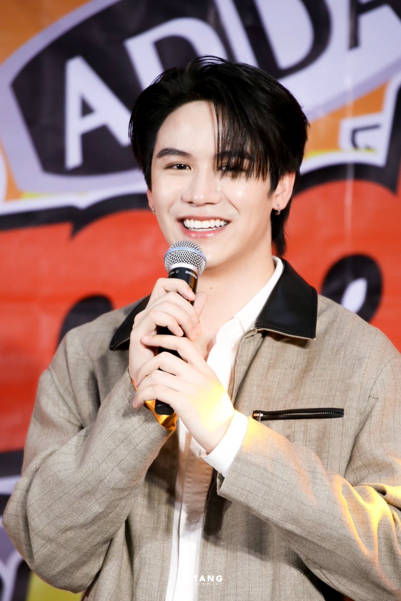 SatangFamily's tweet photo. ขอขอบคุณทาง @Addathailand ที่ให้โอกาสน้องสตางค์ @satangktp ได้มาร่วมงาน ADDA Find Your Step หวังว่าจะได้มีโอกาสร่วมงานกันอีกนะคะ 🙇🏼‍♀️

ขอบคุณทีมหน้างานและทีมหน้าจอทุกคนที่มาให้กำลังใจให้สตางค์วันนี้น้าา ไว้เจอกันใหม่งานหน้านะคะ 🏡🩵

 SATANG STEPPING WITH ADDA
#ADDAxSatang https://t.co/tEy06nHEcm