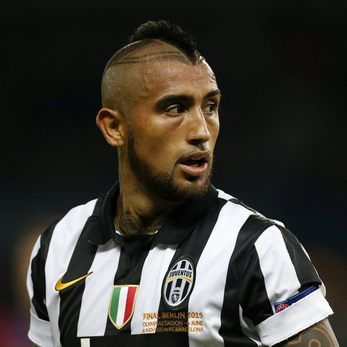 theFJEN's tweet photo. 🚨🗣️ Arturo Vidal on McKennie: "People often say he resembles me, but I think it's difficult to compare me with anyone. I had unique qualities.

In midfield, I loved winning the ball, scoring, running, getting into the box and helping the team in every area." https://t.co/qhfzbtE98i