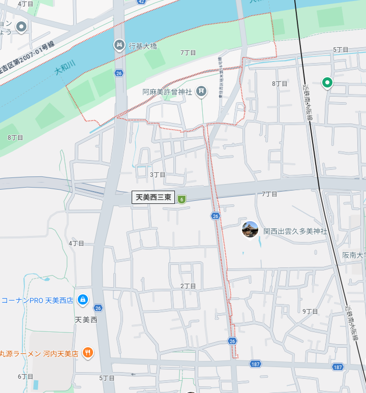 komatchandesu's tweet photo. @VxNxsnoOoH2ffGQ @FdfwSPdEZXn3I3G 大和川以南の大阪市といえば東住吉区矢田７丁目も気になります。道路沿いだけ大阪市。

勝手な想像ですが、阿麻美許曾神社も参道みたいな感じなのでそのあたりが関係あるのか？ https://t.co/OINF6emdm6