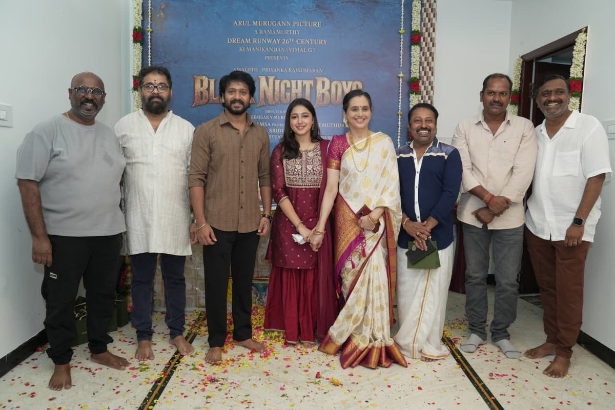 Sathya_Tweetz's tweet photo. #ArulMurugannPicture &amp; #DreamRunway26thCentury - #ProductionNumber01 - Titled as #BlackNightBoys 

Here's the Pooja ceremony moments 

Presented by - #ARamamurthy &amp; #KiManikandan (Vimal G) 

#AmalJith #PriyankaRajukumaran #SembarVMurugesan #AadukalamNaren https://t.co/UsLY3k2RWC