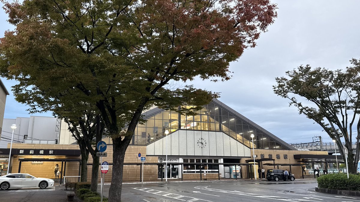 everydayjjun's tweet photo. ひぐちくんのご両親から差し入れがあり、ありがたく頂戴しました！旅がらす大好き😊ごちそうさまでした！交流会の時間でサインと写真もお願いできてよい時間だったー！今度は「やります！」って言えるように計画的に練習取り組む所存🫡 https://t.co/thAuZnjYg7