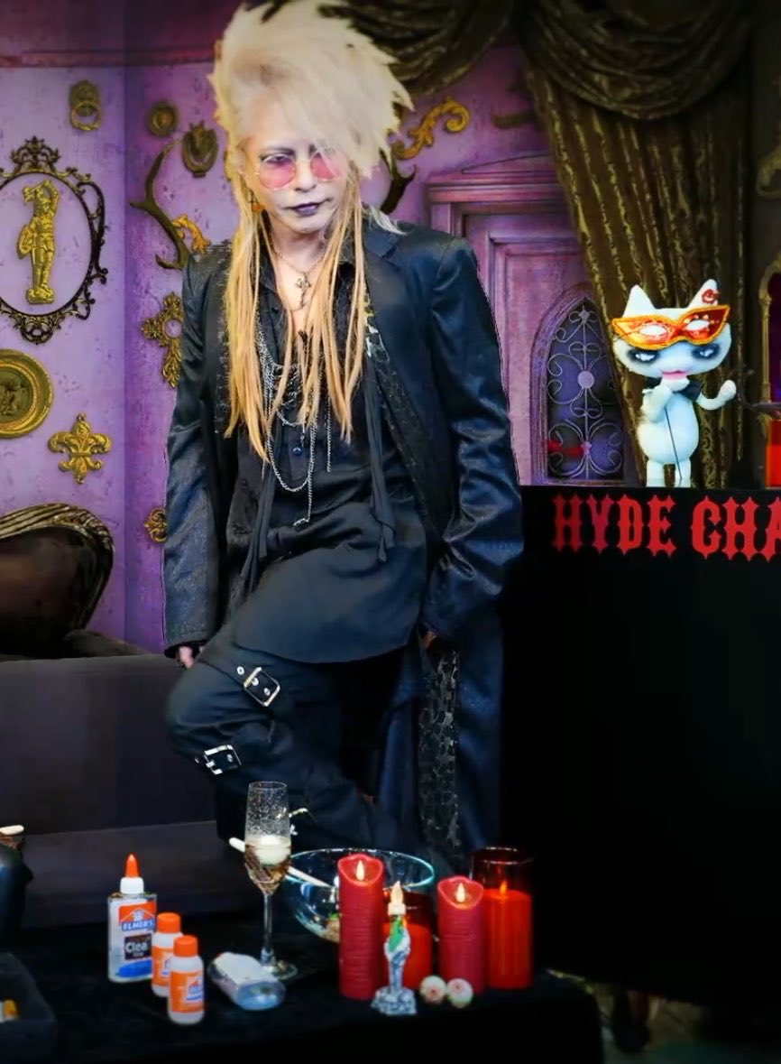 hyd1va's tweet photo. okayyyyy vkei rockstar https://t.co/T2pS4iJzvV