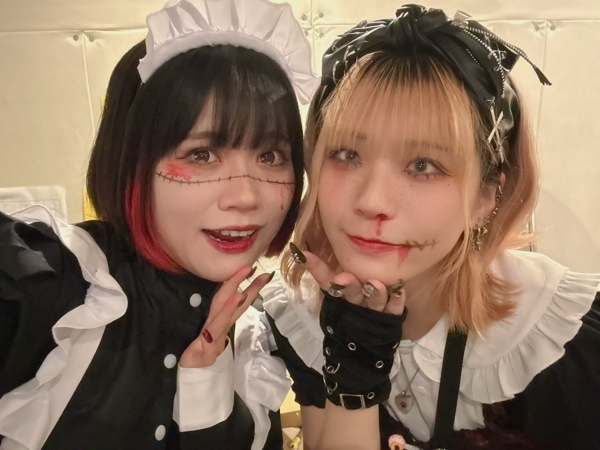 hiiro_moe's tweet photo. モガーズ新メンバーのりのんちゃん、のししちゃん❣️
初めましてだけど2人ともとってもいい子で共演の私たちともすぐ馴染めそうな気がした🫶
11/11デビューだって✨これからよろしくお願いします🥰🙇‍♀️ https://t.co/okWtFnbmZz
