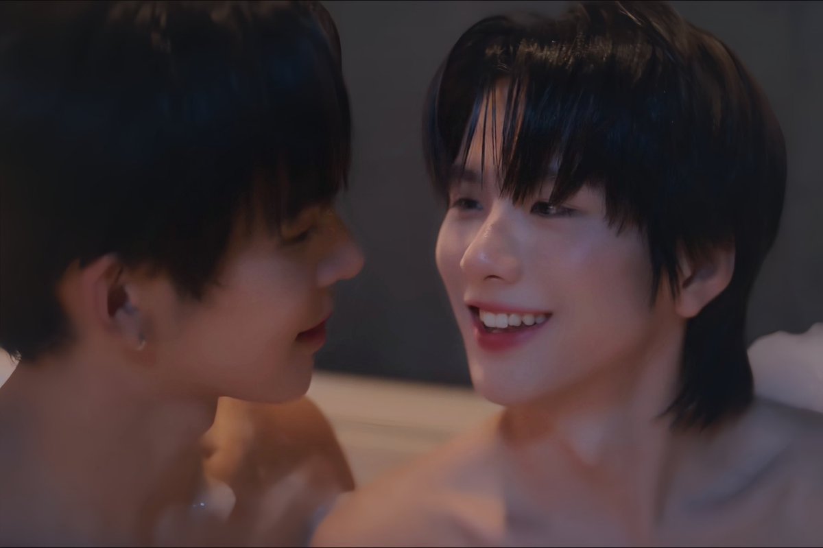 yaifxwww's tweet photo. และว่านคือสวยมากอะ 🐱🤏🏻💘💘🫠🫠🛁🕳️🕳️

MR FANBOY CHAPTER 9
#MrFanboyEP9 https://t.co/8GrL4ytdmf