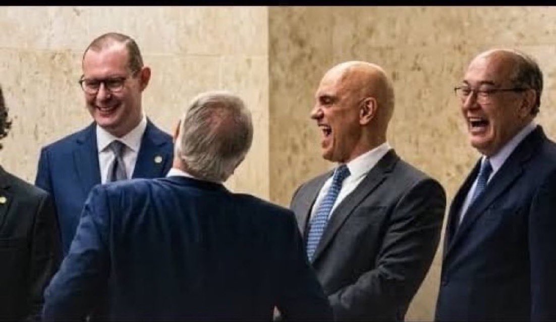 drpaulofaria22's tweet photo. Hoje selaremos o futuro desses marginais e corruPTos… https://t.co/9MIw5I5KDA