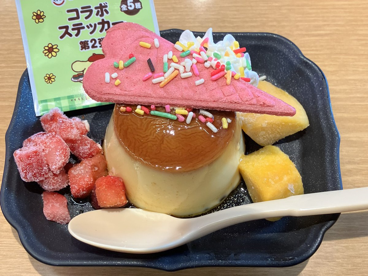 parallel62's tweet photo. お寿司美味しかった〜🍣
うなぎ身が大きい！
マグロ尽くし！
ポムポムプリンキャンペーンもやってます🍮

#ゆぱでいっぱい♡ https://t.co/ZnGxVUHOIp
