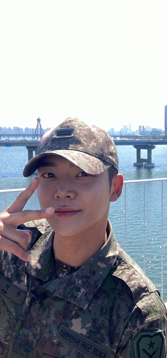 sw_withrowoon's tweet photo. 말갛고 똘망똘망 야물딱짐!! 아기일병서구ㅋㅋ 귀여워💛 https://t.co/JUHeO5DEwu