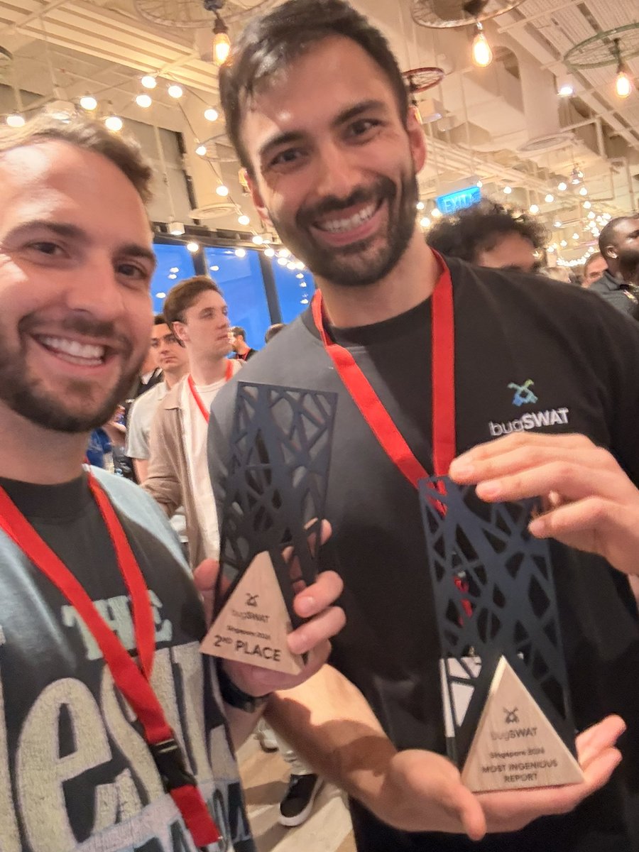 rez0__'s tweet photo. I got second overall at the Google Bugswat in Singapore!! 🎉☺️

It was a talented group of almost 50 hackers so I am really proud of the findings and thankful to have been invited! https://t.co/dSbsyotAxV