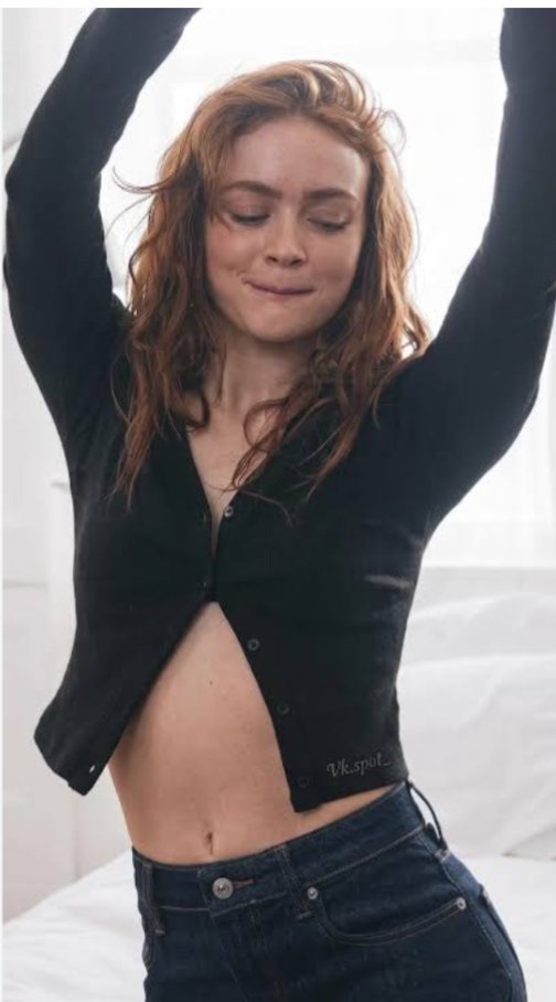 ItsDiyaofficial's tweet photo. Nobody is doing it like sadie sink https://t.co/w9ehRZse9o