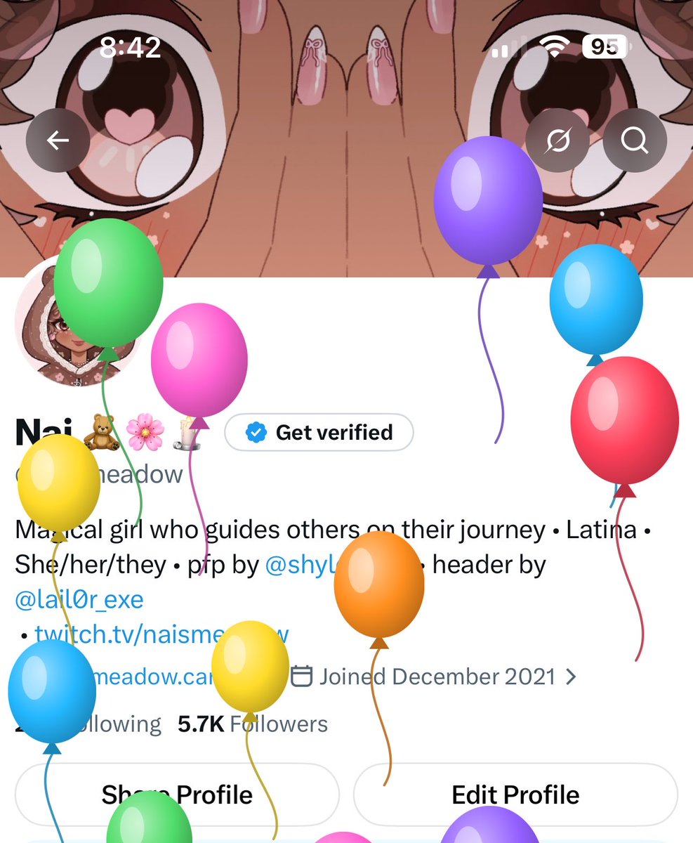 naismeadow's tweet photo. ITS MY BIRTHDAY!! 🎂 https://t.co/nVVrXQ90iu