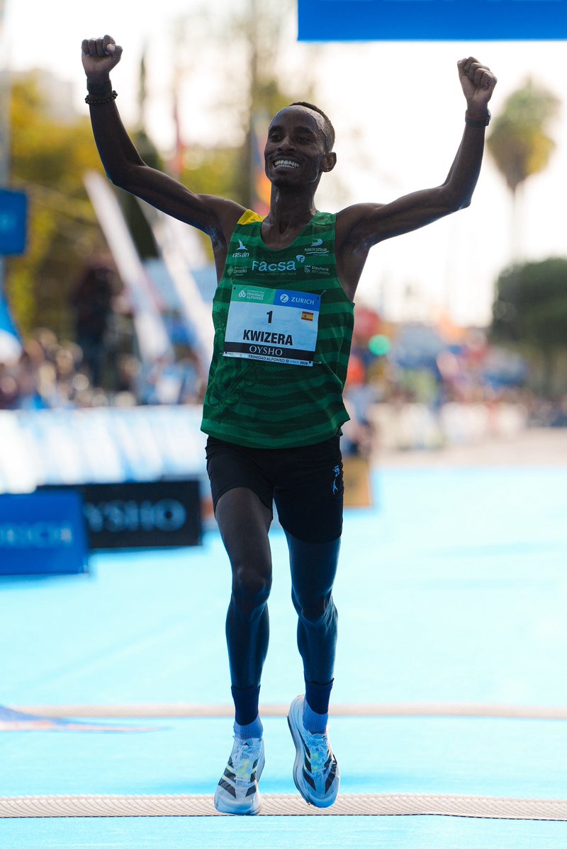 WorldAthletics's tweet photo. Valencia's Half Marathon delivers all-time performances 🔥

Sheila Chepkirui 1:03:51 world-leading performance saw her become the equal fifth-fastest women’s half marathon runner in history, while Kwizera’s 58:03 Spanish record moved him to eighth on the men’s world all-time list ⚡

Full report 👉 https://t.co/XDSQTIfeRs

📸 @sportmedia_es