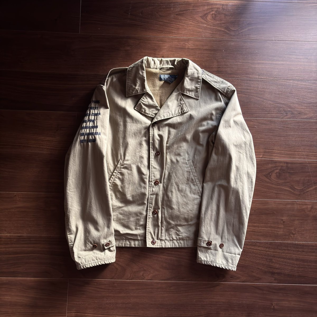 Ayame__228's tweet photo. ①Leather Jacket
②Leather Jacket
③M-41 Military Sampling
④Waxed Cotton Valster Jacket

最近新しいラルフの撮影できず、過去の写真のみ

#XRLフェス https://t.co/AQTUBcDcEw
