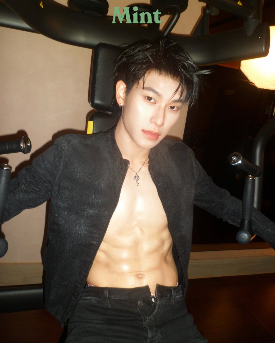 ha_sungwoo59399 tweet picture