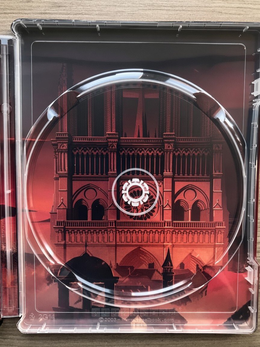 The_Showa_Man's tweet photo. [2/2] Édité par #Konami (@KONAMIFR) et développé par #EvilEmpire x #MotionTwin (#DeadCells), le jeu débarque sur #Playstation5, #Xbox &amp; #Switch ! 🎮

🎁 Le #steelbook est offert en bonus chez la #FNAC (@Fnac).

#Castlevania #Gaming #BelmontsCurse #PS5 https://t.co/bLoyopsuvk