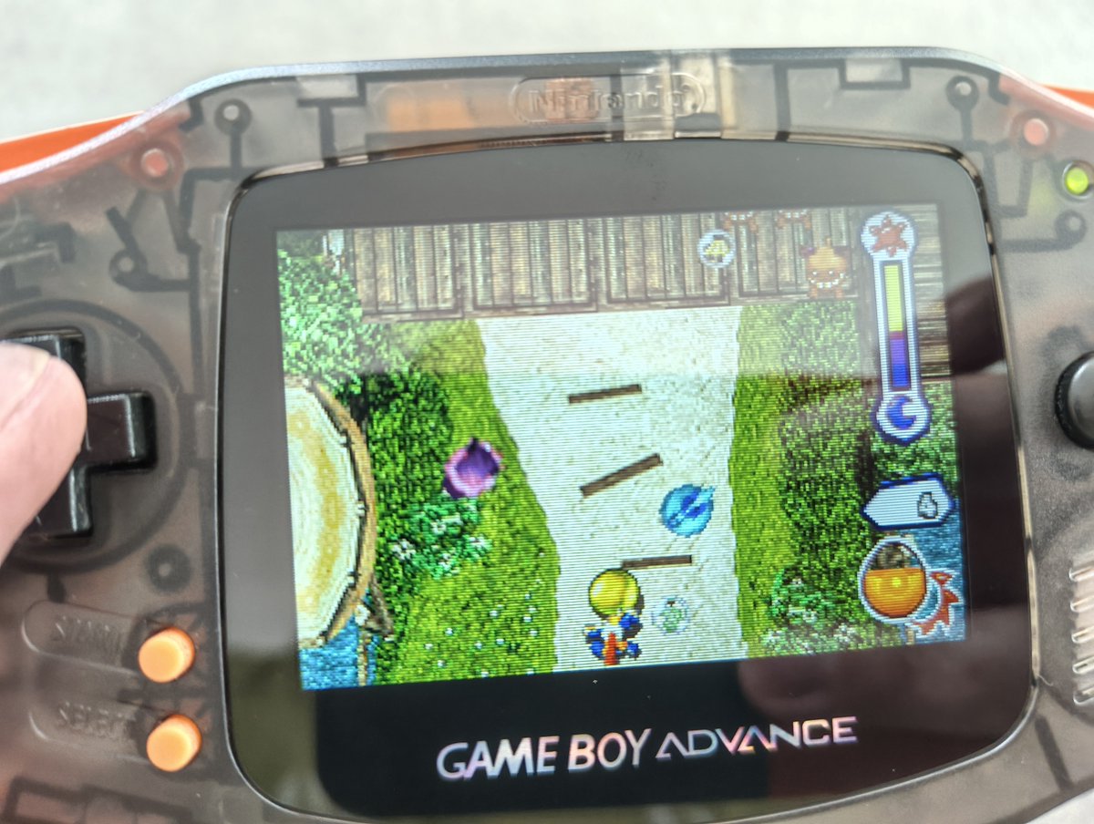 MrDJPea's tweet photo. Trying out the link cable I got in the week with #Sega's #BillyHatcher on #Gamecube . Who has played Hyper shoot on #GBA? It's a basic but fun vertical shooter of sorts launching Billy's egg to defeat the evil crows minions and collect the fruit dropped. Now to unlock more !! https://t.co/SgdehtmupT