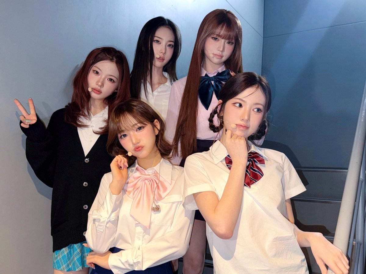 We_KiiiKiii_JP's tweet photo. [📸]
261025 #KiiiKiii_FesTiiival_JAPAN_Edition

TiiiKiiiのみなさん〜！💖
今日は一緒に楽しんでくれてありがとうございました🎪💫
みなさんのおかげで、忘れられない特別な1日になりました🥹

これからもKiiiKiiiと一緒にたくさんの思い出を作っていきましょうね！
またお会いしましょう🫶🏻🌈

#KiiiKiii #キキ #키키
#KiiiKiii_FesTiiival
#JAPAN_Edition