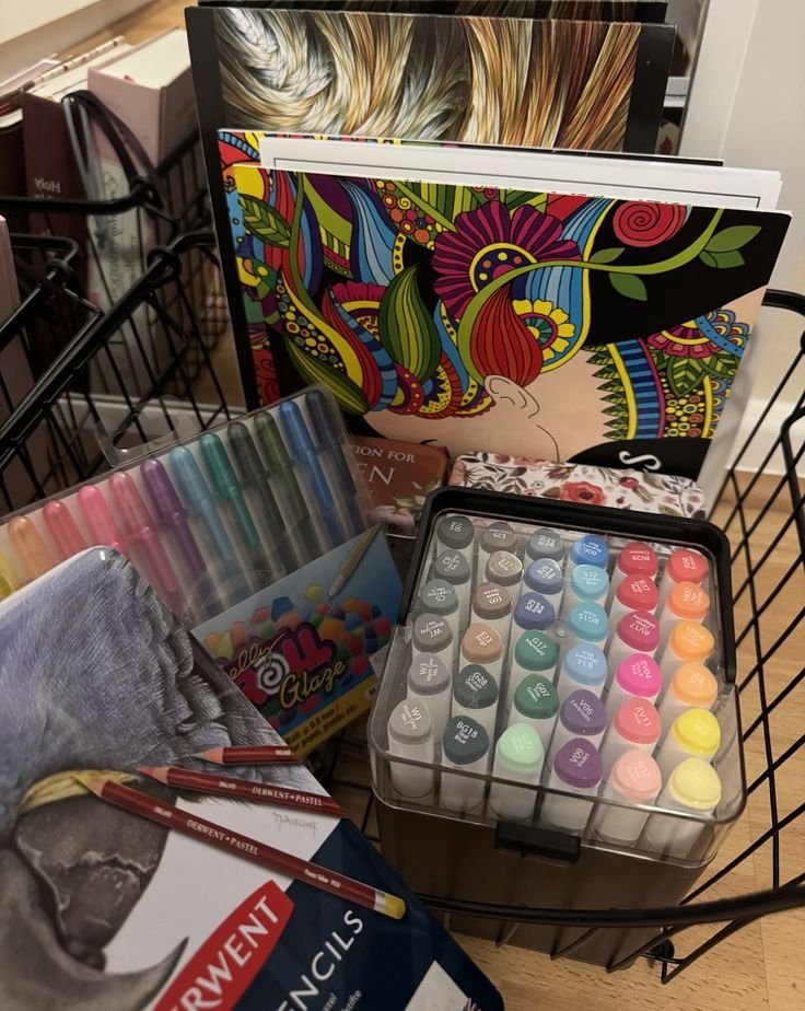 intosxicating's tweet photo. Post-gym shopping run. I only planned to grab dinner and get some art supplies but ended up buying a bunch of extra stuff. https://t.co/B5q6s0MUtJ