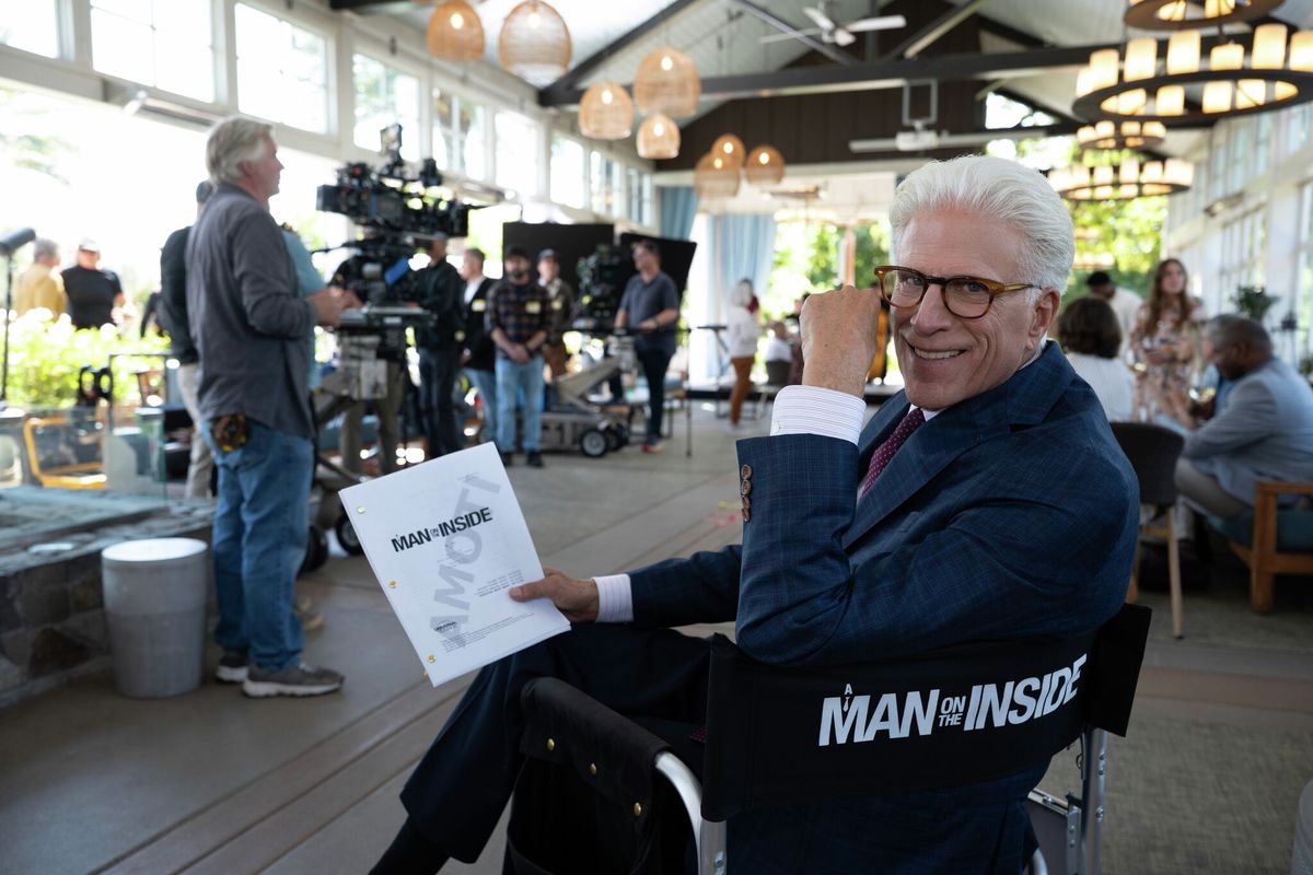 SFGate's tweet photo. 'Man on the Inside' is SF's biggest film shoot in years. Here are the locations. https://t.co/YjucIb51sz https://t.co/eeixbBIAGG