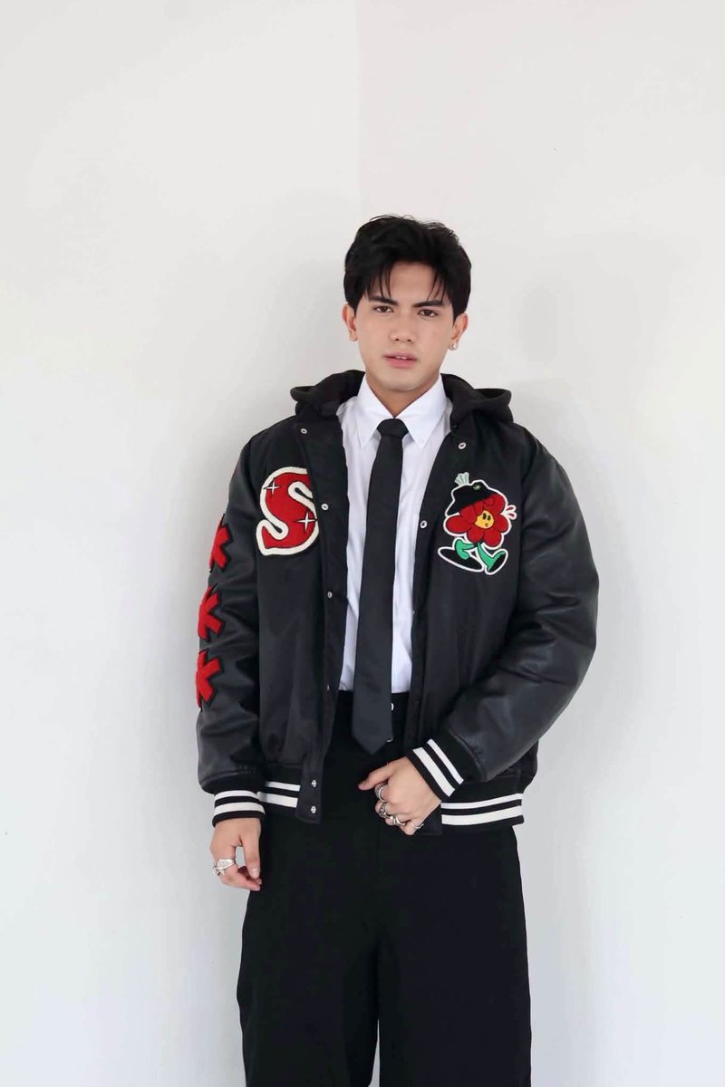 jarrencutiee's tweet photo. Hey pogi i miss you little extra today !! https://t.co/maVYH9BNMV