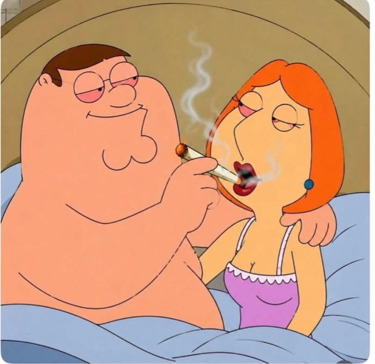 Alot091's tweet photo. Us when it's finally just the two of us https://t.co/mtfbC9oKNt
