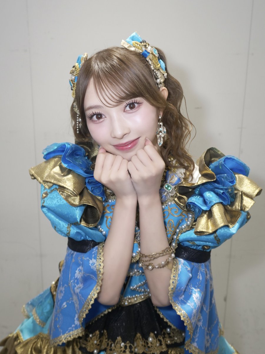 sendenbu_staff's tweet photo. 夏ツアー！アリーナ編ファイナルありがとうございました✨
この夏！！本当に楽しかったです😊
みんなの声援、笑顔にたくさん力をもらってるなと改めて感じるツアーでした！
みんなに出会えてこんなに素敵な思い出がたくさん出来て本当に幸せです🤍
追加公演の大分もよろしくお願いします🎵(かなみ💙) https://t.co/02c66Hme1Q