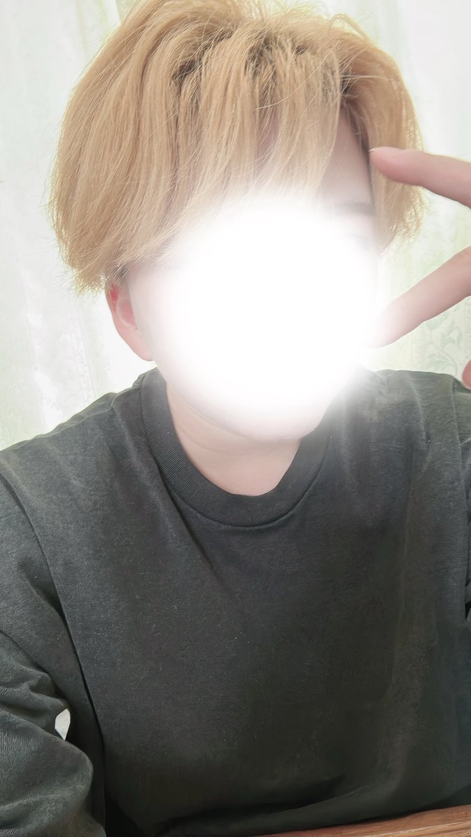 hoshi_star_28's tweet photo. 雰囲気こんな感じの女です https://t.co/zESBprVdhF