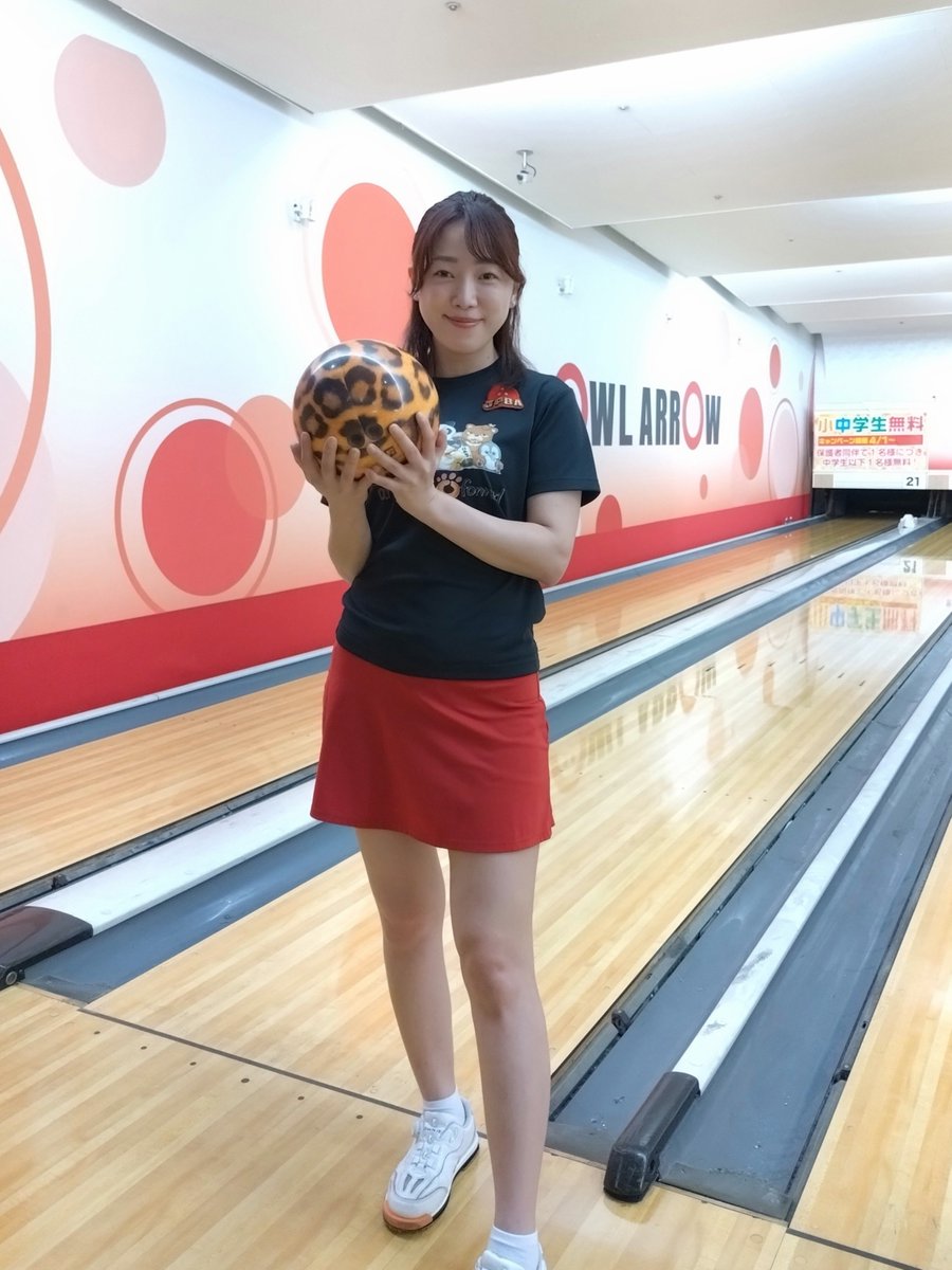 MiyoshiEiji's tweet photo. 昨日の #ボウルアロー松原店 #キムスルギ プロチャレンジ昼の部🎳

楽しゅうございましたねぇ～😄
またよろしくお願いします🥰

#ボウリング好きな人と繋がりたい 
#bowling https://t.co/GeB4Hr5Lyi