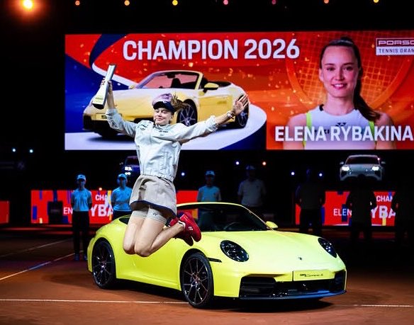 seancerian's tweet photo. No WTA 1000 this year? No problem 😉 
Because 500 + 500 = 1000

🤣🤣😭😭 https://t.co/3zoAP1yaqb