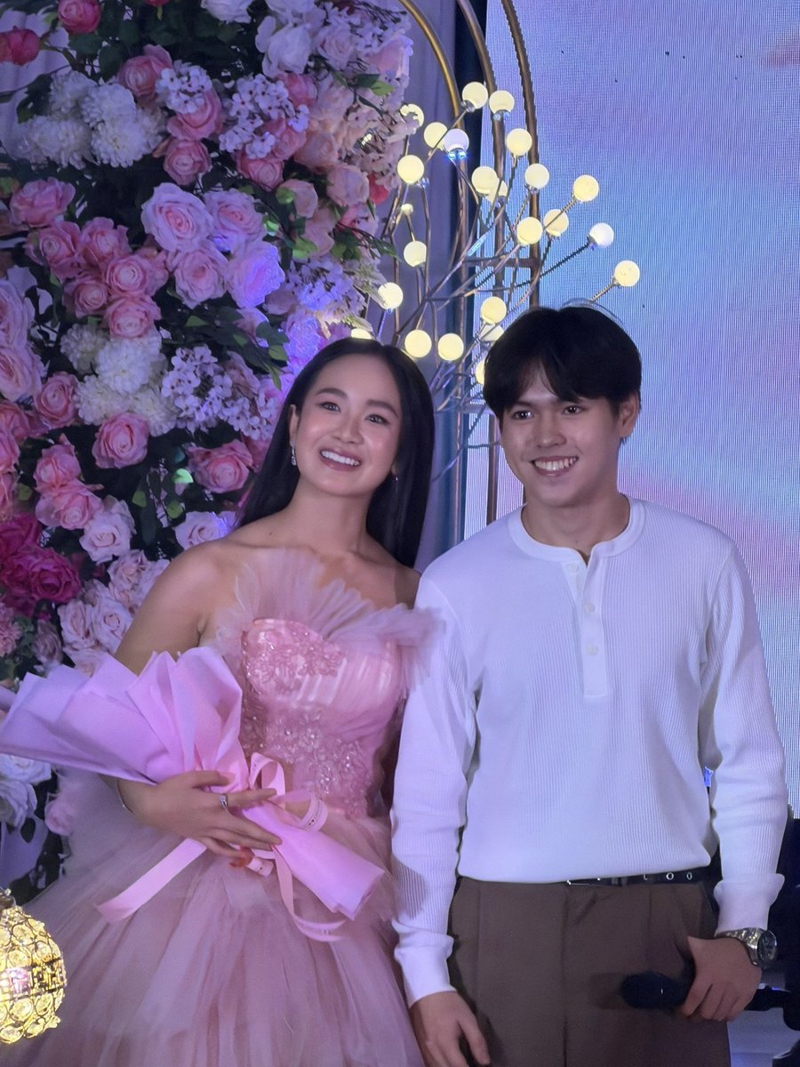 defnotdnxshly_'s tweet photo. YOU MADE "TEKA LANG" MORE BEAUTIFUL BECAUSE OF U TWO

CAPRICE WHIMSICAL ESCAPADE
CAPRICE WHIMSICAL ESCAPADE
CAPRICE WHIMSICAL ESCAPADE https://t.co/ZBJBe4pokP