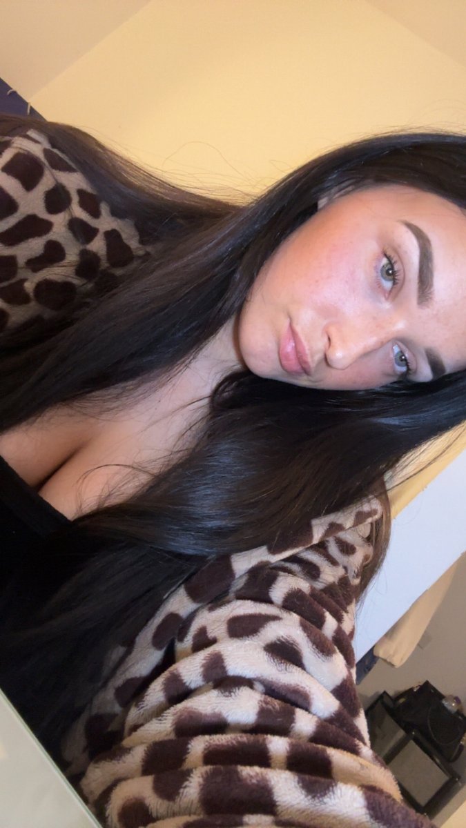 GoddessMollXo's tweet photo. Hey there x https://t.co/WVph1YH7Pk