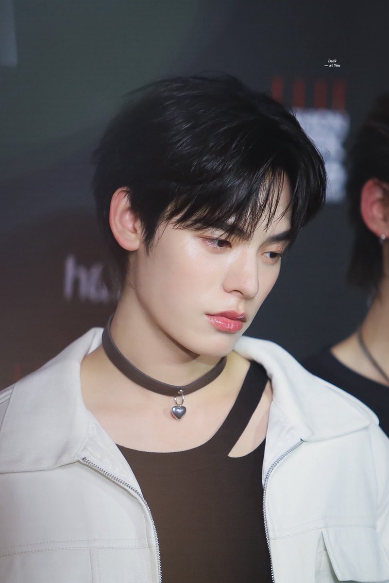 backattyou's tweet photo. 102526 — TEETEEPOR HOOKS EFW26

คุณศุภการกับโชคเกอร์ 🥺🫠

 ⋆·˚ ༘ ♪ ໒꒱˚

#TTPatEFW26ICONSIAM
#Porsuppakarn https://t.co/WGepIJfsot